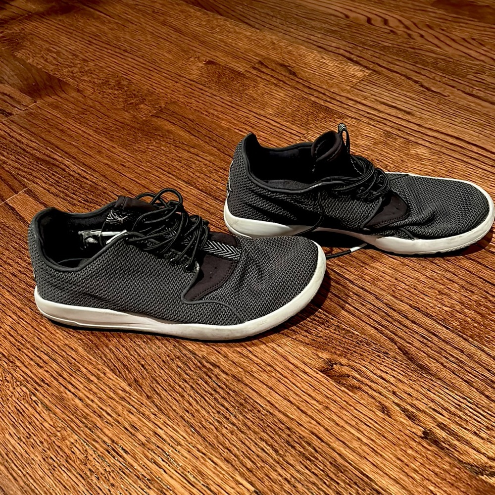 Jordan eclipses